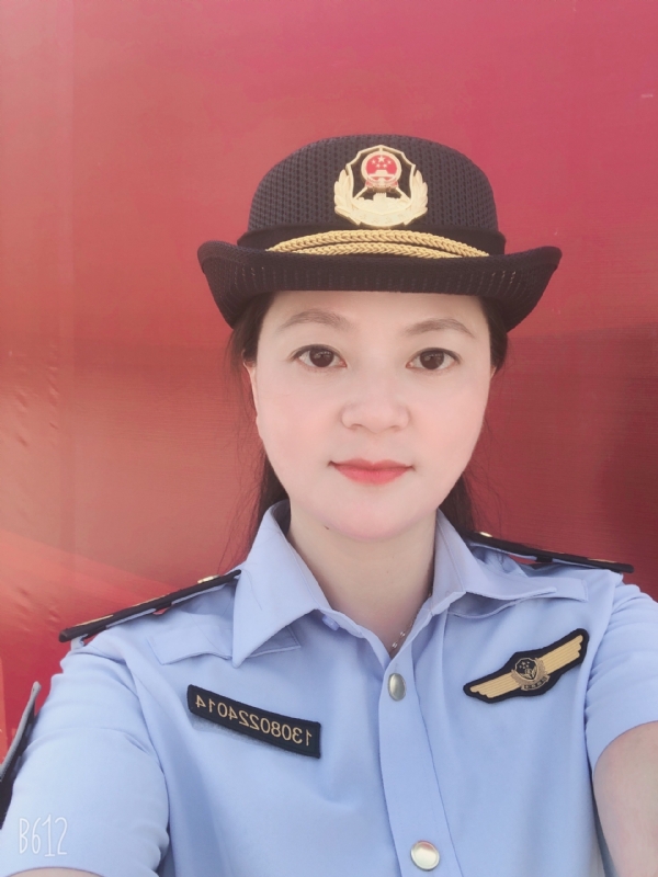 明明的第一张照片--龙岩中老年相亲网